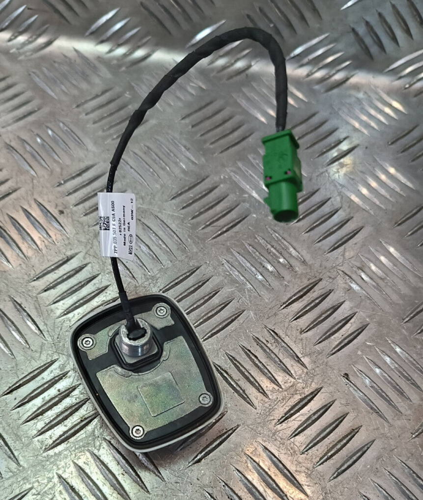 Porsche Cayenne S 92A Radio Navi GPS Antenne Antennenverstärker ORIGINAL gebraucht - 7PP035507F