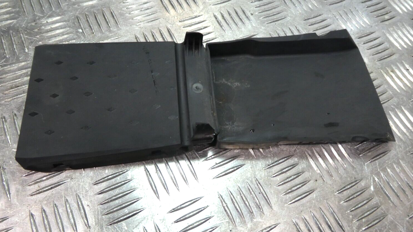 VW ID3 Pro Ablagematte Mittelkonsole 10A863330 ORIGINAL gebraucht - Volkswagen