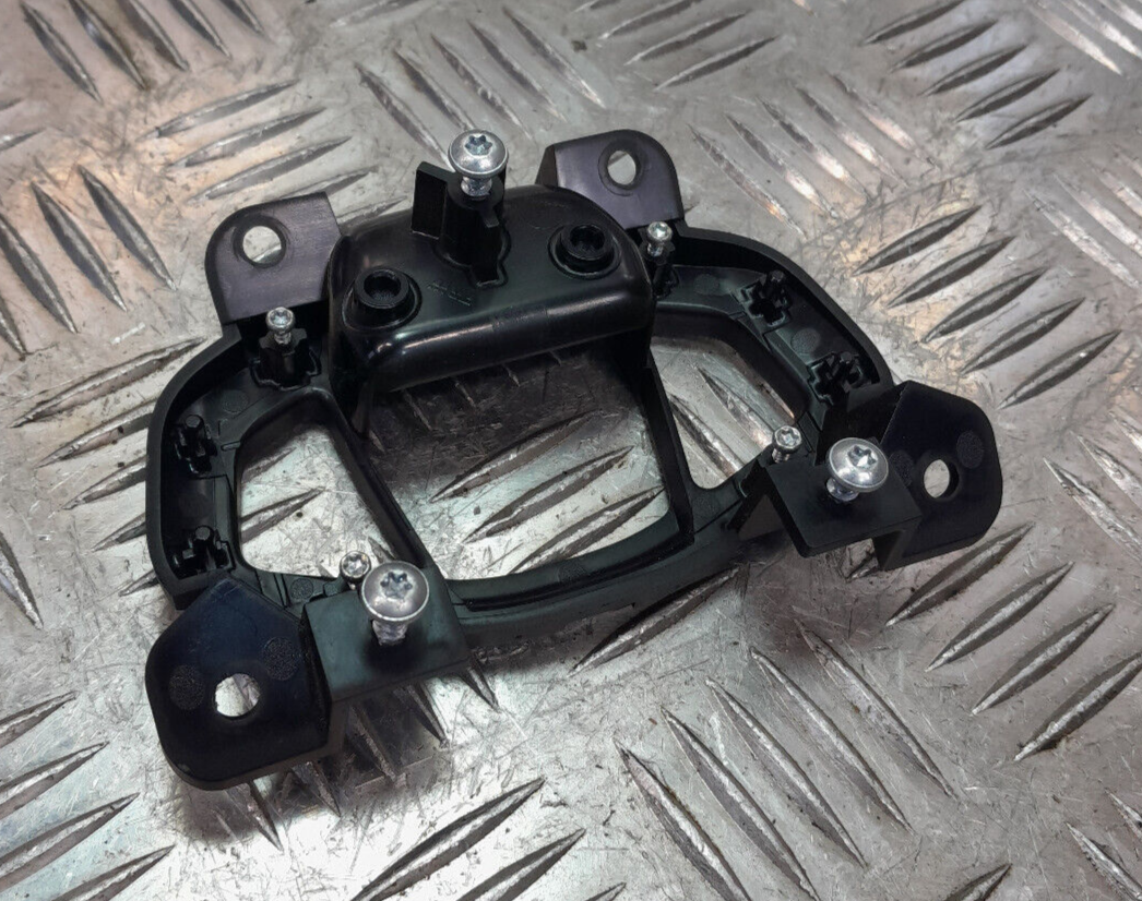 Jeep 1.6 Mjet Original Bremshebel Schalter Halter Verkleidung gebraucht - Renegade