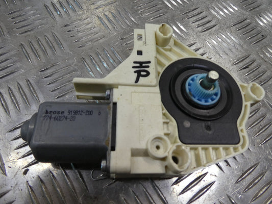 Porsche Cayenne 958 92A Elektro motor Hinten Rechts 8K0959811A ORIGINAL gebraucht - Fensterhebermotor