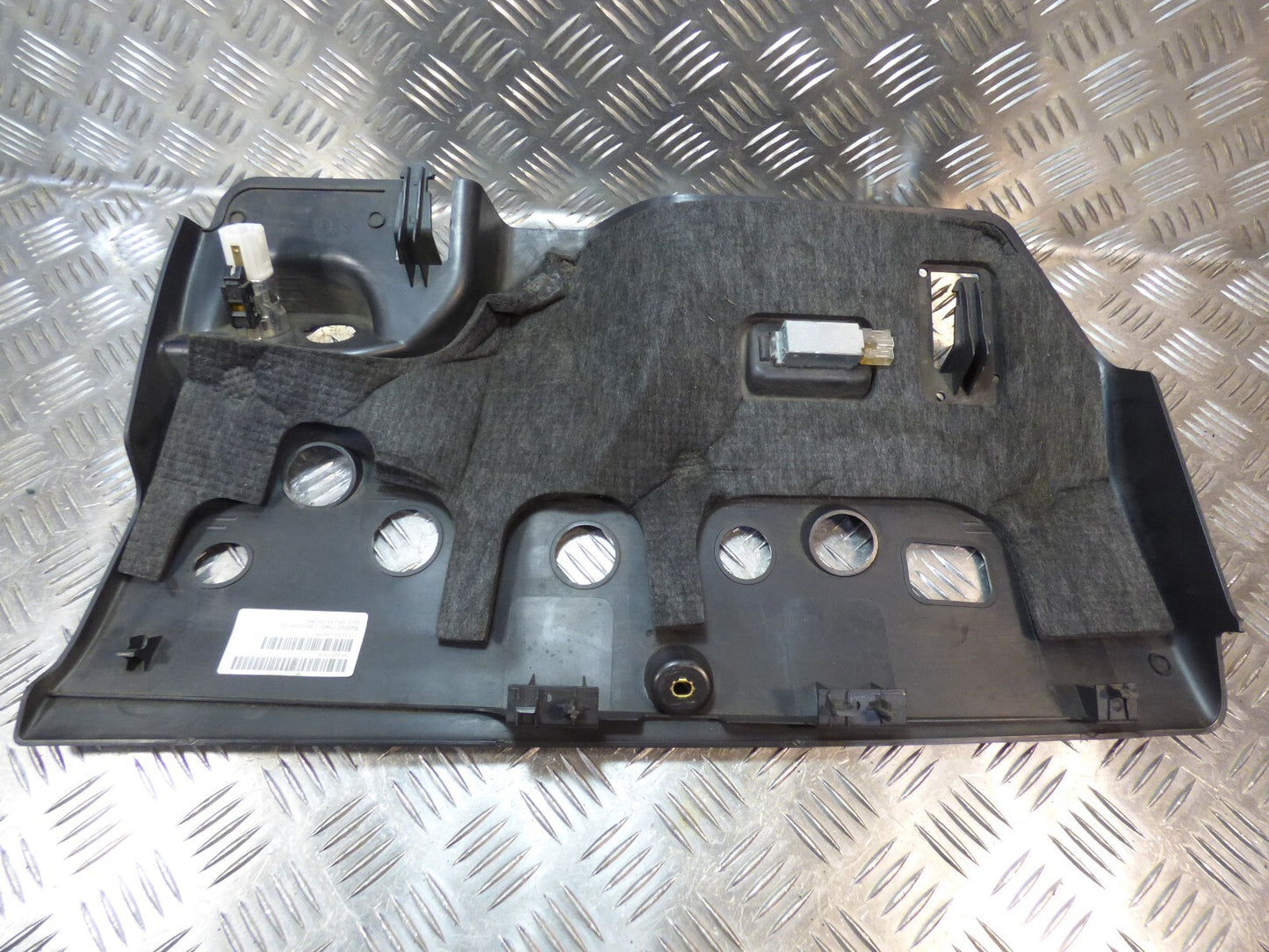 Porsche Cayenne 92A Armaturenbrett Fußraum rechts 7P5815174B ORIGINAL gebraucht - Verkleidung
