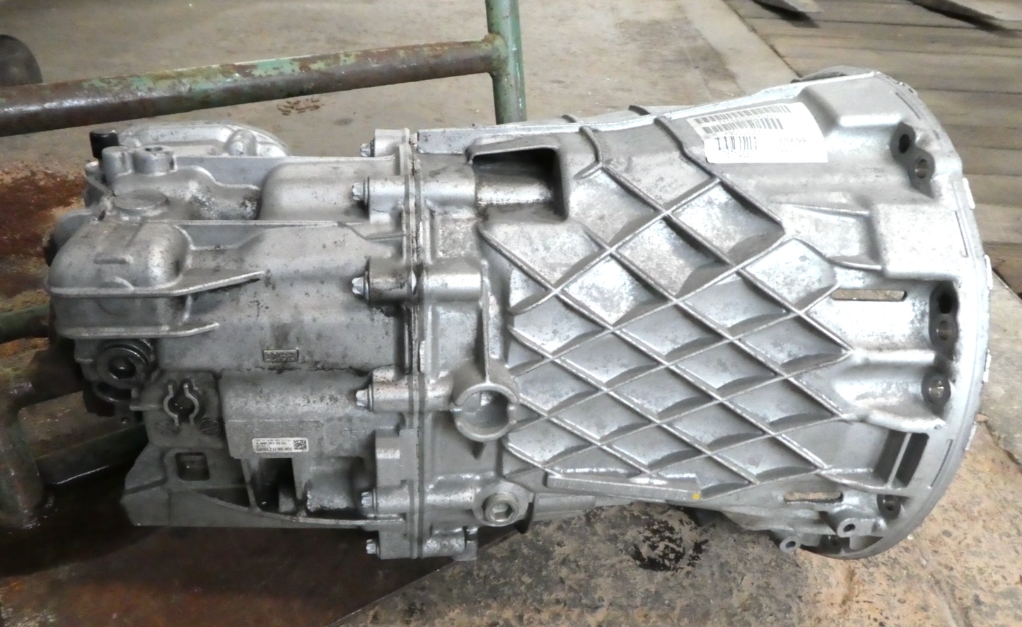 Mercedes Sprinter W906 2.2 CDI 6 Gang Schaltgetriebe Getriebe 711680 ORIGINAL gebraucht - A9062602301