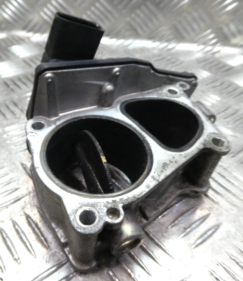 Original PORSCHE MACAN 3.0 TDI Drosselklappe gebraucht - 059129593