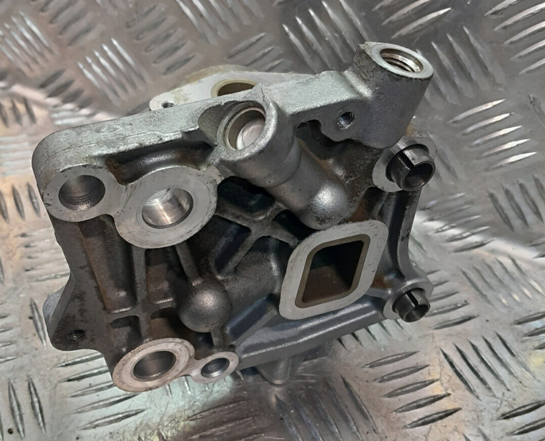 OPEL ASTRA K 1.4 Turbo Original Wasserpumpe Gehause Halter gebraucht - 12641869
