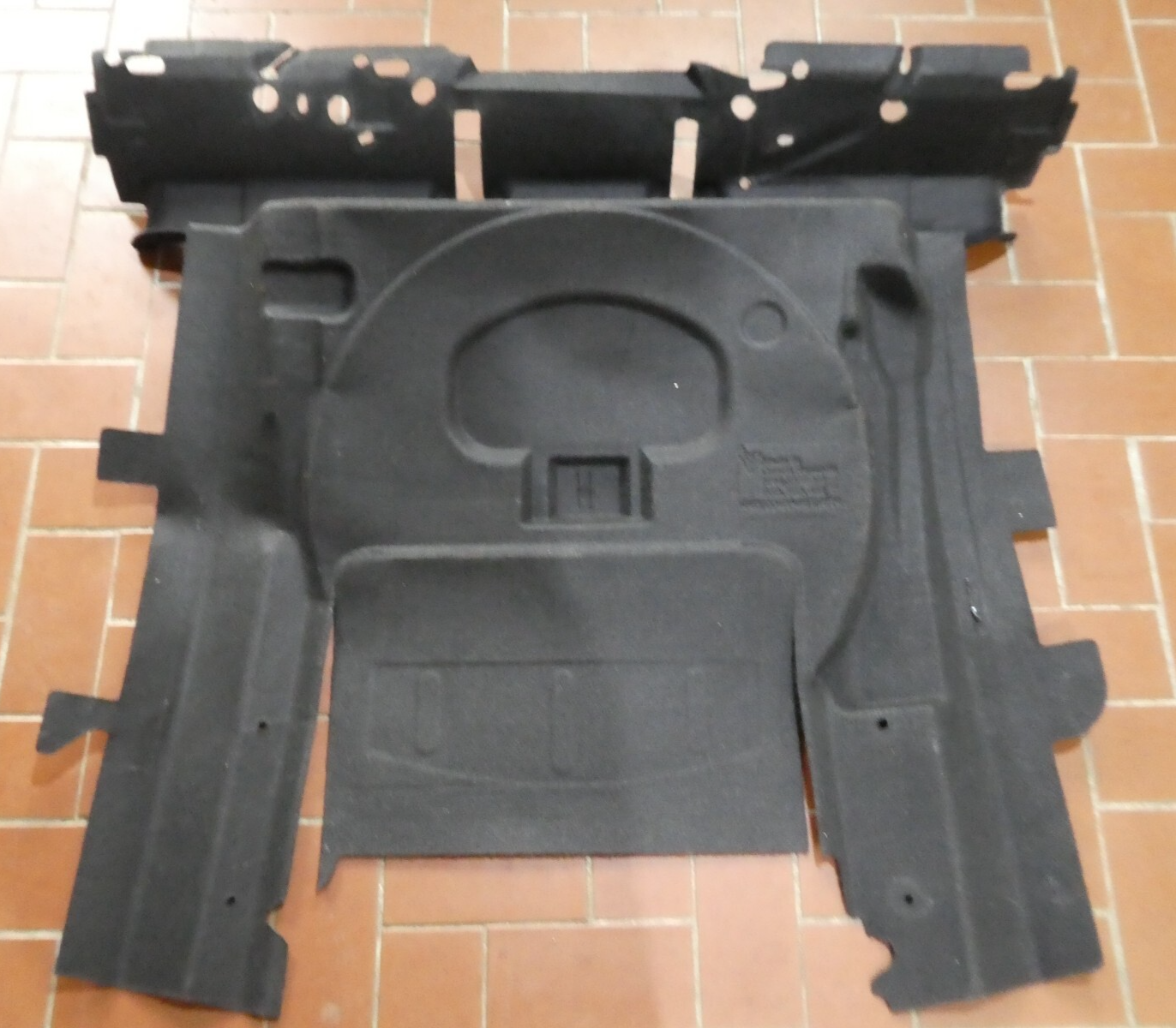 Porsche Macan 95B Kofferraum Tepich schwarz 95B863462F ORIGINAL gebraucht - Kofferraumverkleidung