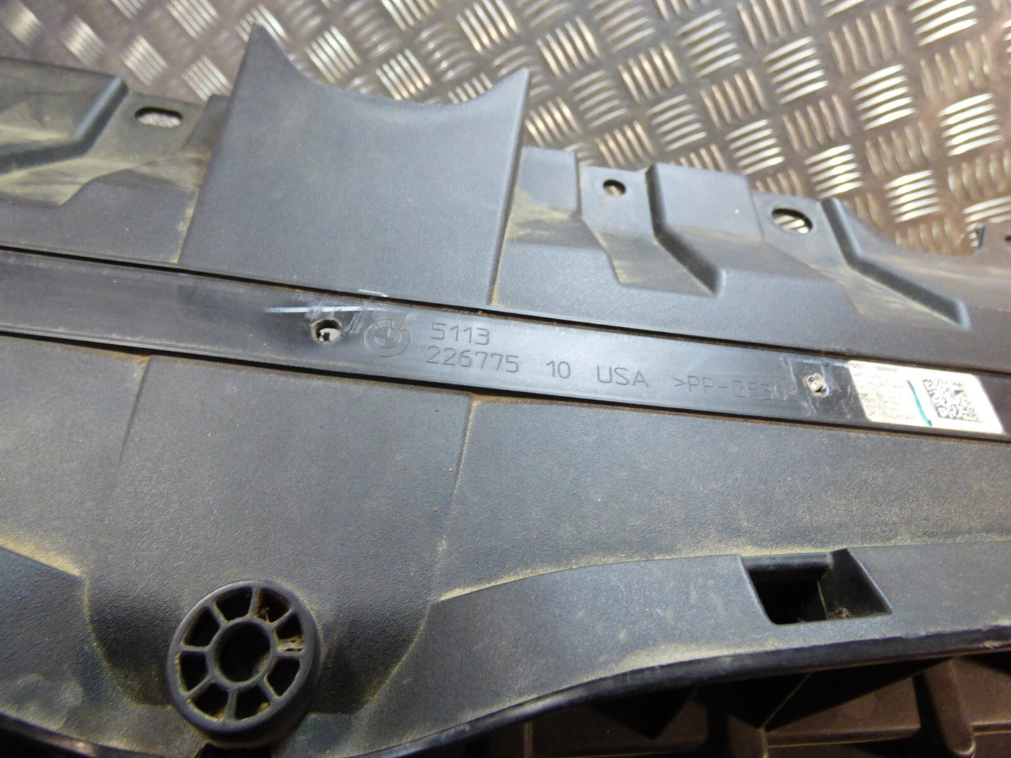 BMW X5 G05 2022 Kühlergrill Entlüftungsklappe Kühlergitter 226775 ORIGINAL gebraucht - Frontgrill