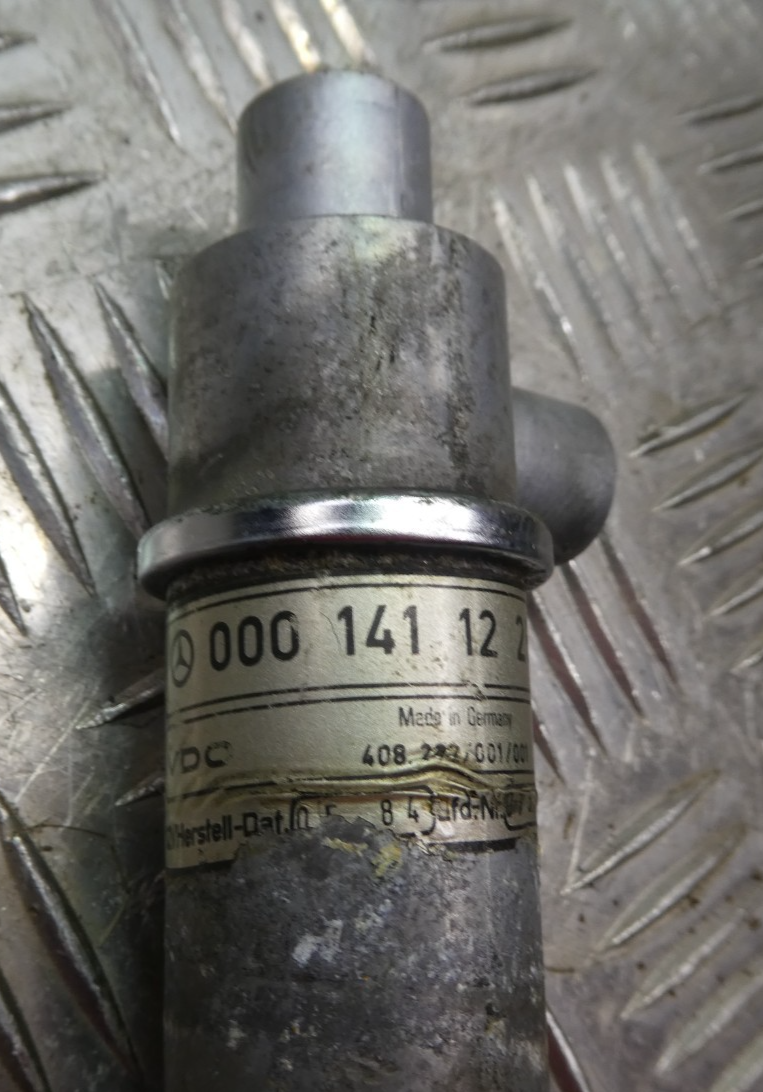 Original Mercedes-Benz W126 C126 Leerlaufregler Leerlaufregelventil gebraucht - 0001411225