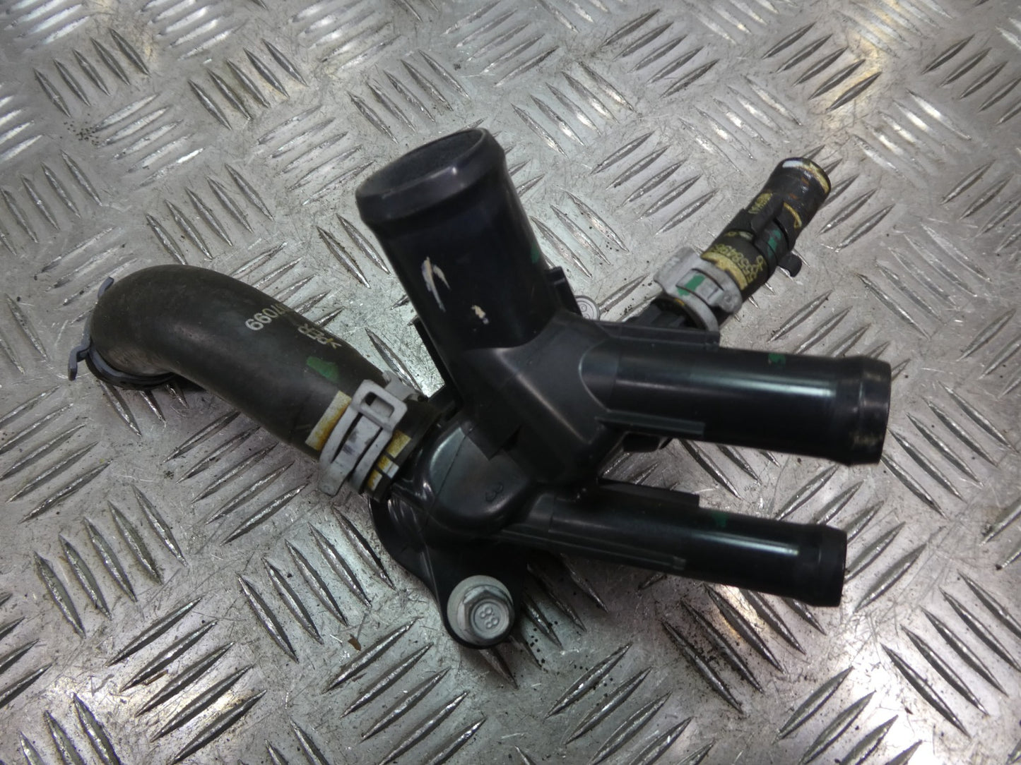 OPEL ASTRA K 1.0 TURBO Wasserkühlmittel-Thermostatgehäuse 55584965 ORIGINAL gebraucht - 812397099