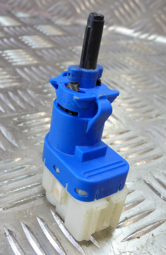 Jeep Cherokee KL 2015 Original Bremslichtschalter Bremsschalter gebraucht - 50520118
