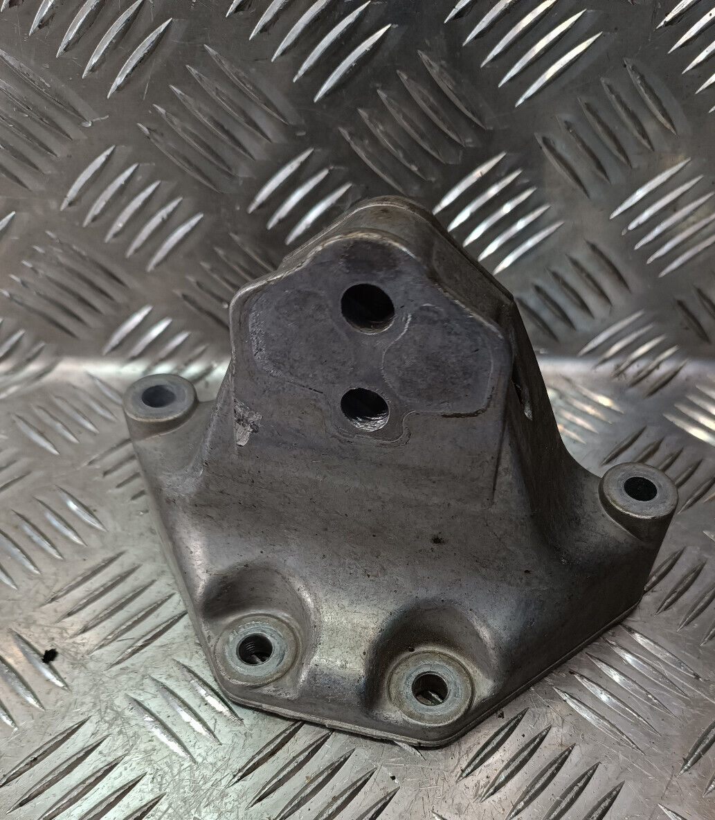 Porsche Cayenne S 92A Halter Halterung 7L0399649E 7L0399649 E ORIGINAL gebraucht - Getriebe