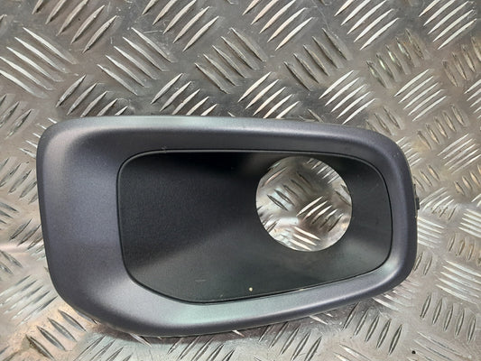 Jeep Renegade 1.6 Mjet Nebelscheinwerfer Abdckung Vorne Rechts ORIGINAL gebraucht - 735585015