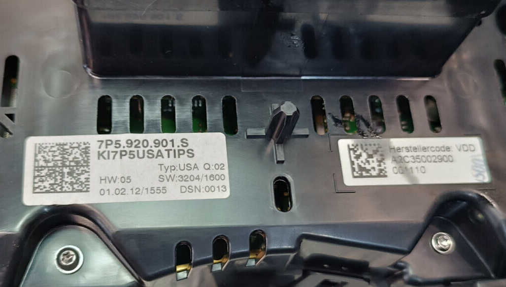 Porsche Cayenne S 92A Tacho Instrumententafel 7P5920901S MPH ORIGINAL gebraucht - Kombiinstrument