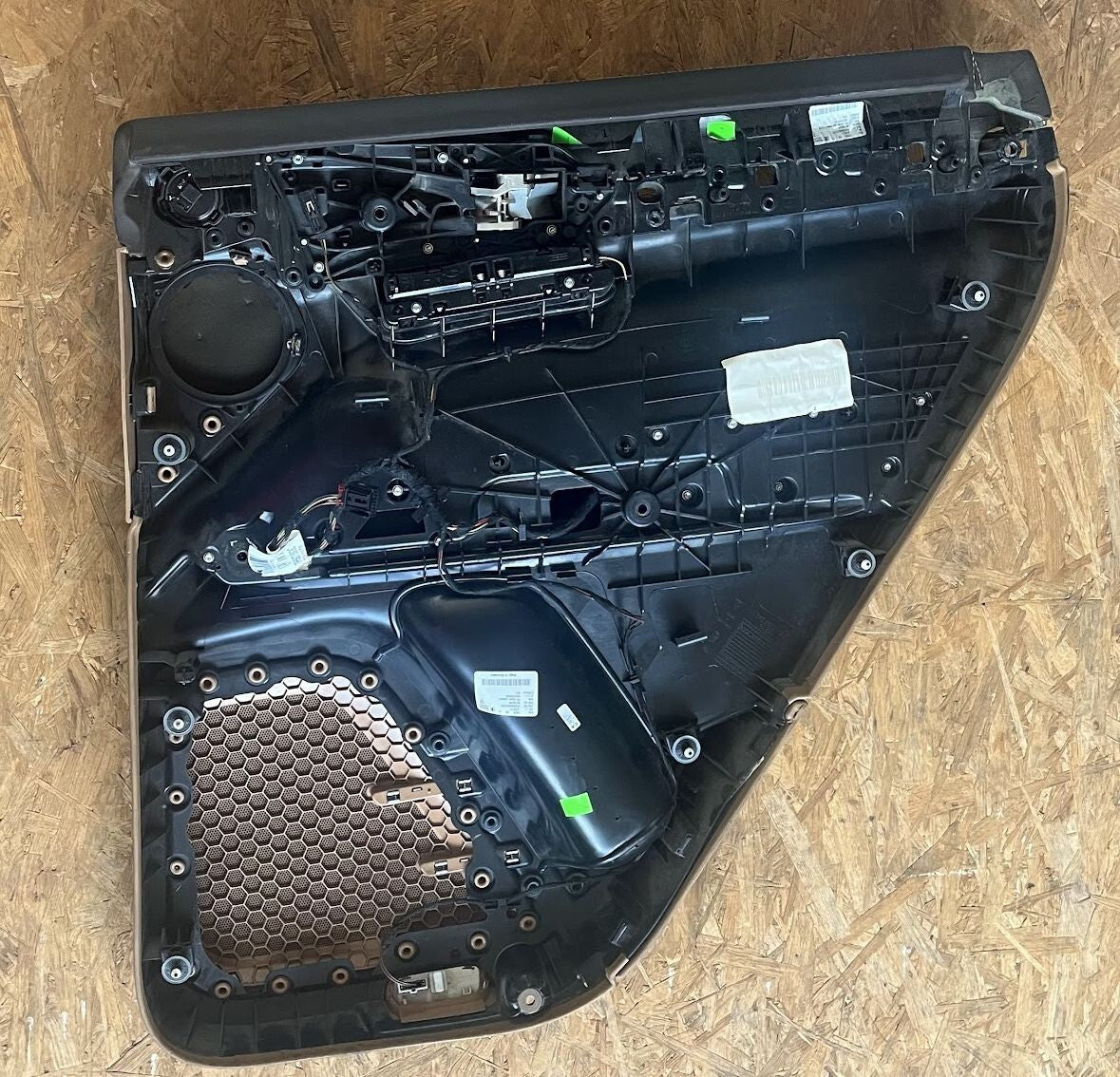 Porsche Cayenne II 92A Türverkleidung hinten links Cayen cognac ORIGINAL gebraucht - 7P5867211G