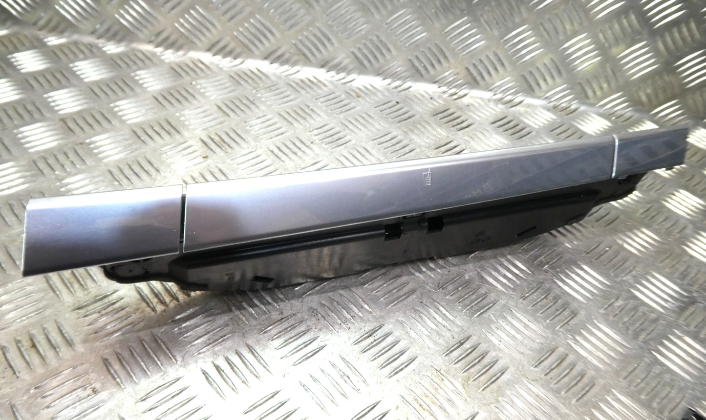 Porsche Panamera 970 Getränkehalter Armaturenbrett LHD ORIGINAL gebraucht - 97055239401