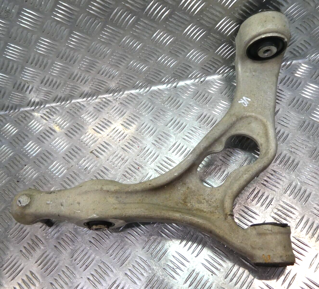 Porsche Cayenne 92A Vorne Rechts 7P0407152 ORIGINAL gebraucht - Querlenker