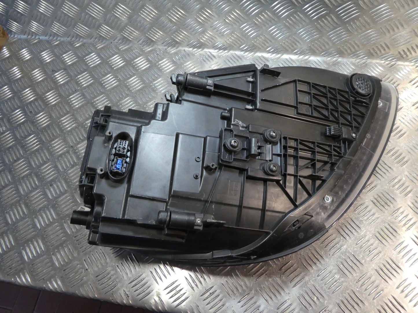 Porsche Cayenne 92A Frontscheinwerfer Xenon Links Scheinwerfer ORIGINAL gebraucht - 7P5941031AN