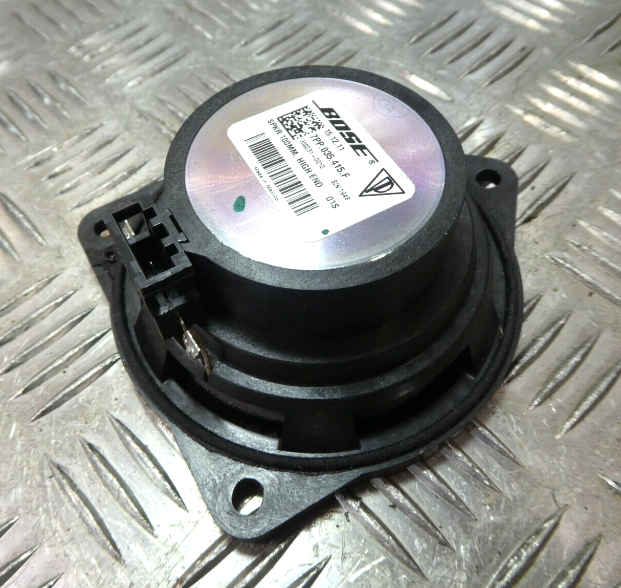 Porsche Cayenne S 92A Mittelton Tür Original BOSE 7PP035415F gebraucht - Lautsprecher