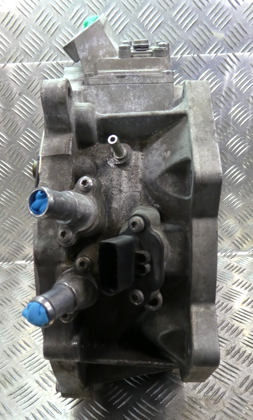 Porsche Panamera 970 3.0 E-Hybrid Elektromotor Motor 043750601 ORIGINAL gebraucht - 97011701012