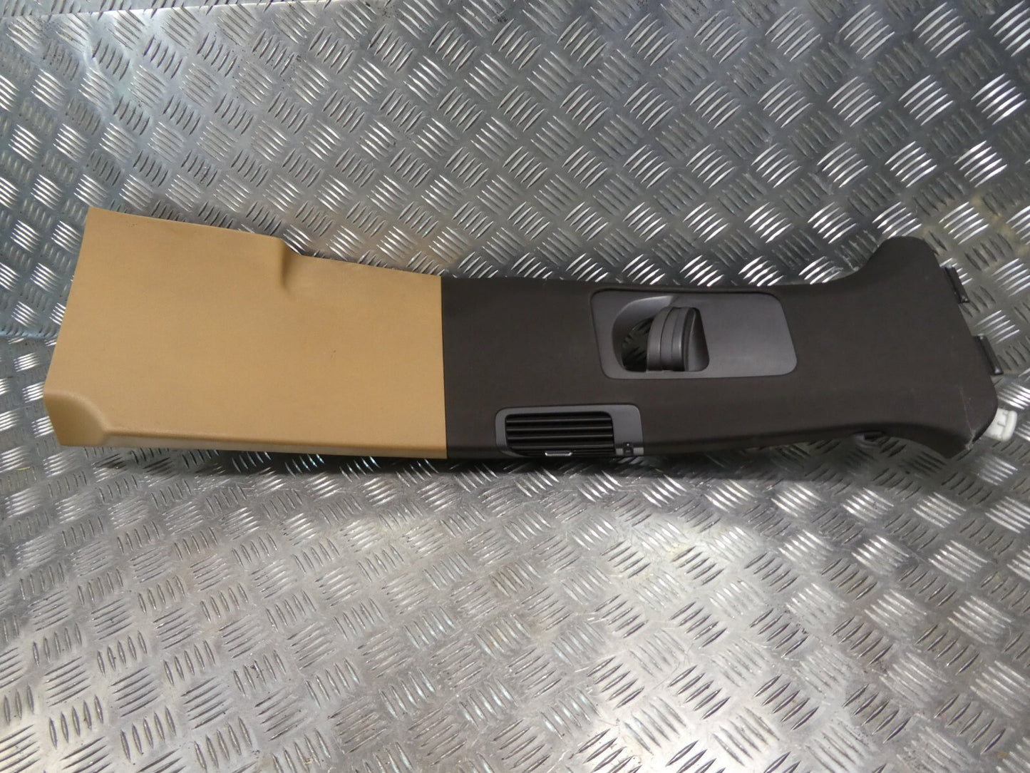 Porsche Cayenne 92A Säulenverkleidung B-Säule rechts 0ZL ORIGINAL gebraucht - 7P5867240CC