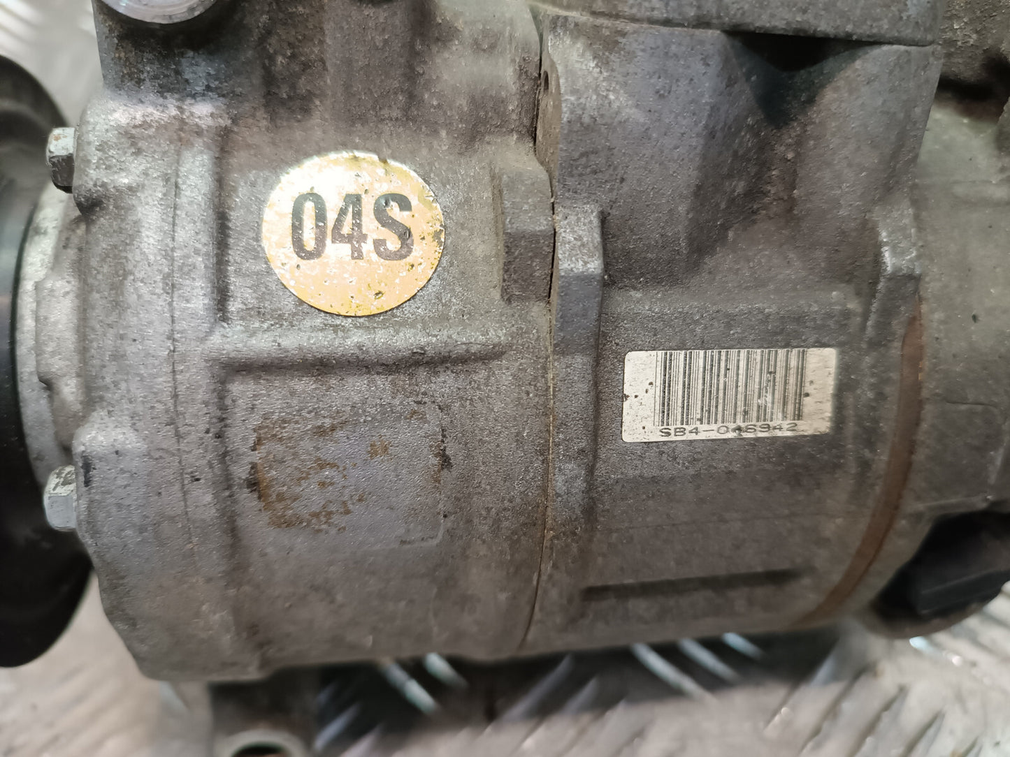 VW T5 2.0 TDI CAA Klimakompressor 04S SB4-046942 ORIGINAL gebraucht - Transporter