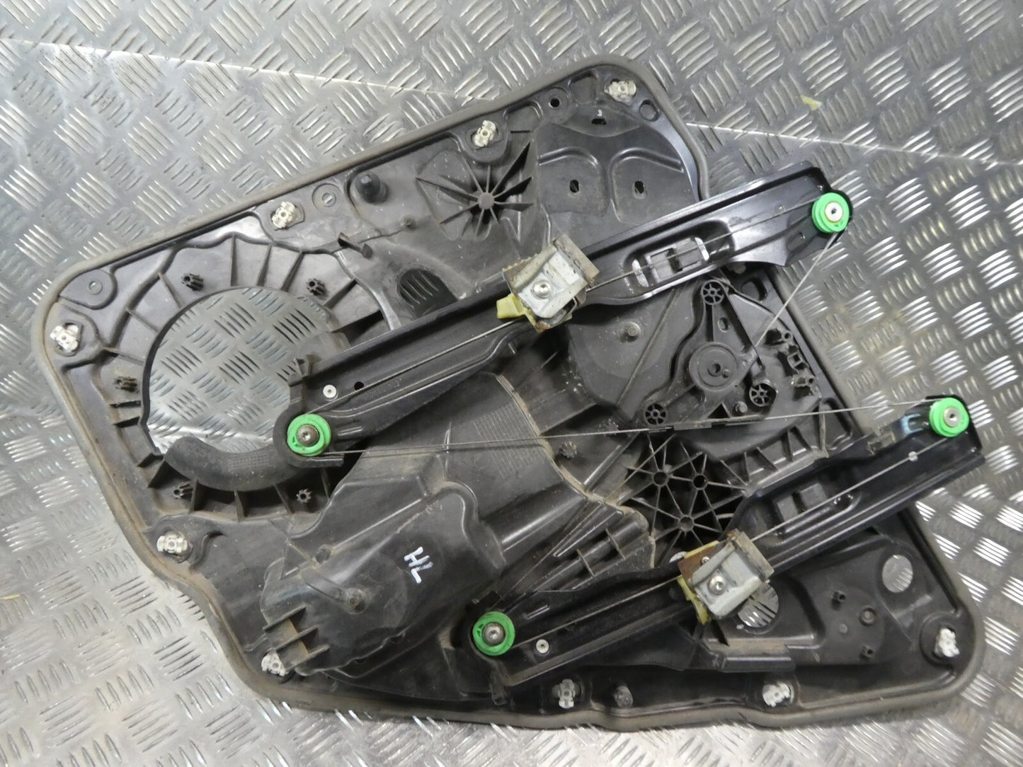 Porsche Cayenne 92A ohne Motor hinten links 7P5839755C ORIGINAL gebraucht - Fensterheber