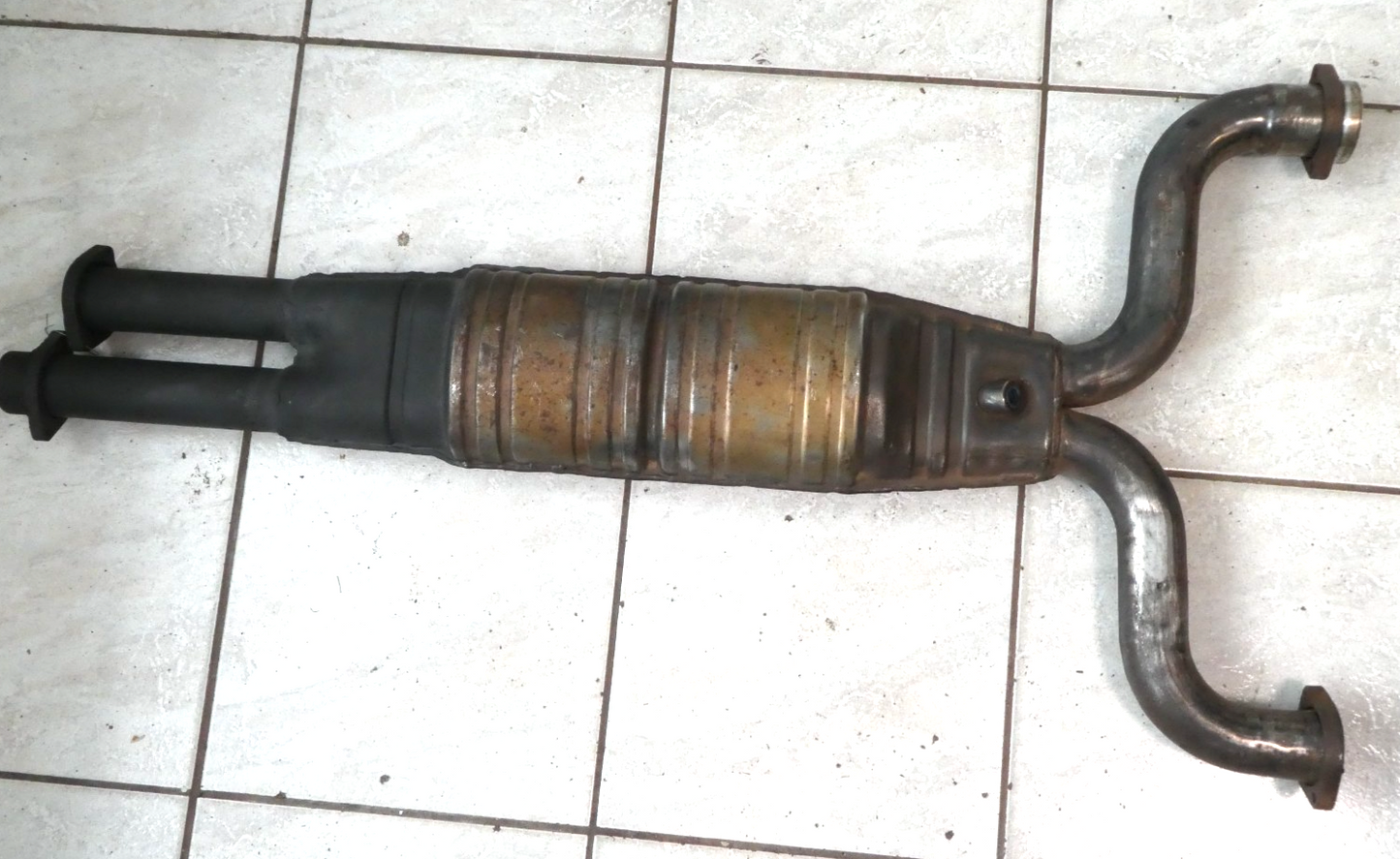 Mercedes-Benz C126 W126 Coupe SEC SEL Katalisator Katalysator 420 500 560
