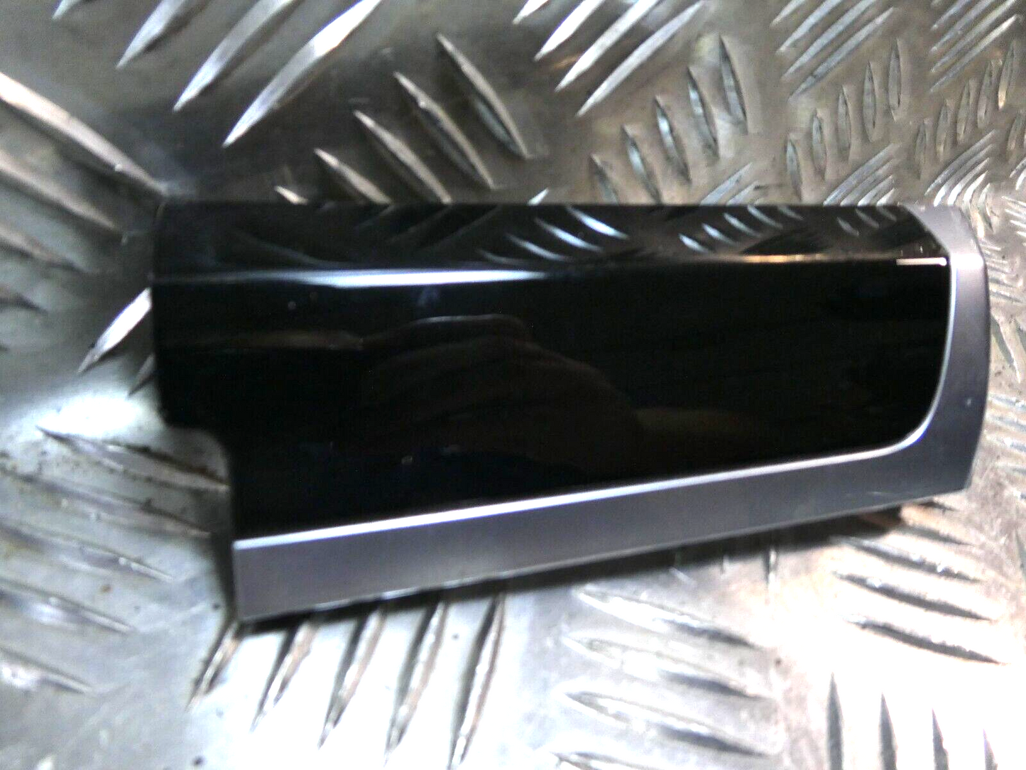 Porsche Cayenne 92A Dekor Klavierlack Armaturenbrett 7P5857226P 6BB ORIGINAL gebraucht - Zierleiste