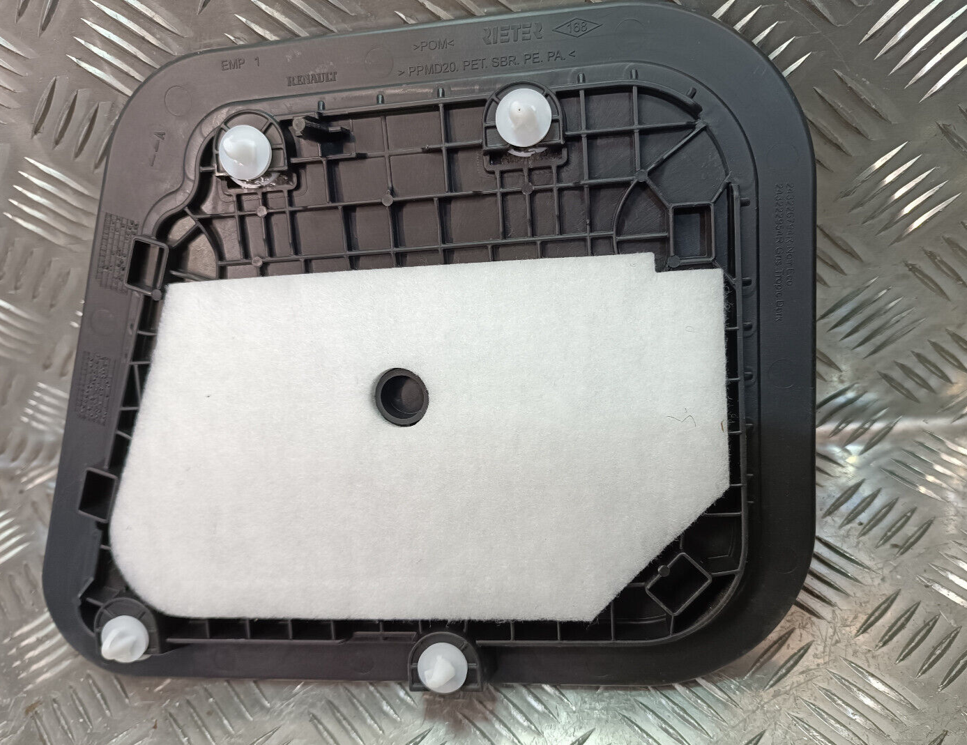 Renault Zoe 2022 Elektro Sicherungskasten Abdeckung 243222954R ORIGINAL gebraucht - 243226794R