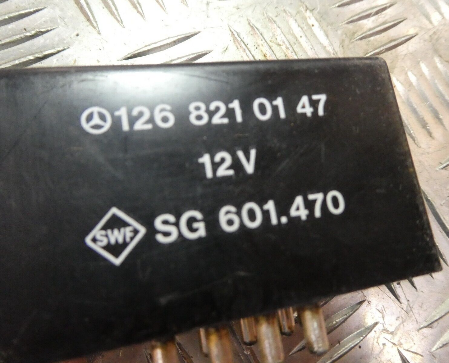 Mercedes-Benz C126 W126 Steuergerät Sitzheizung _ ORIGINAL gebraucht - 1268210147