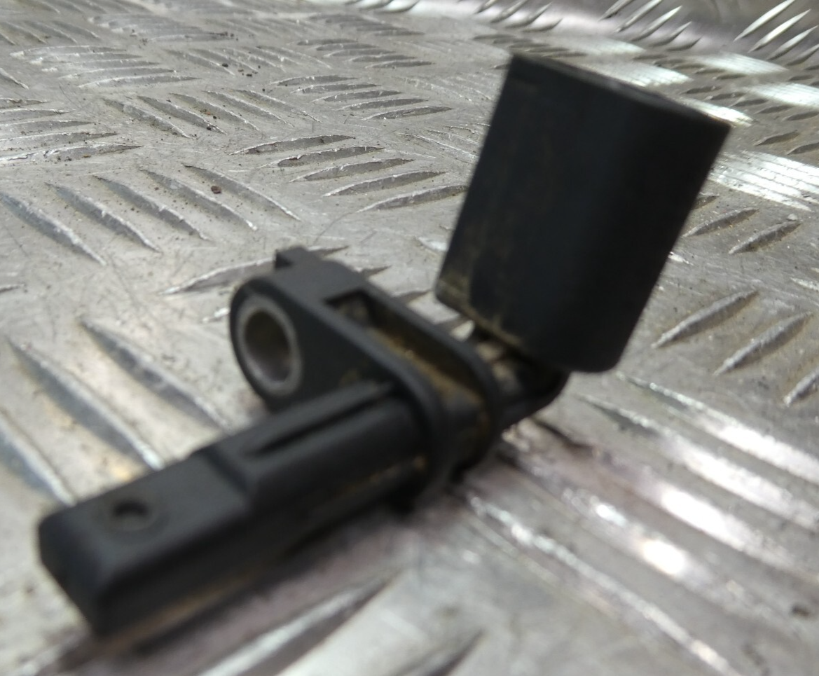 Porsche Cayenne 92A Sensor Raddrehzahlsensor Drehratensensor 7P0927807A gebraucht - Original