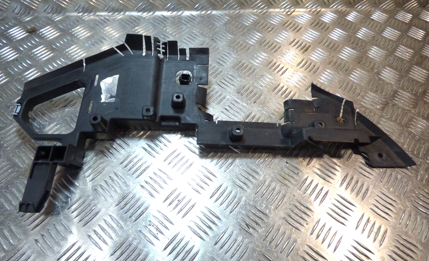 JEEP COMPASS II 2.0 MTJ 2021 Seitlich Abdeckung für Kühler ORIGINAL gebraucht - 68244430AB