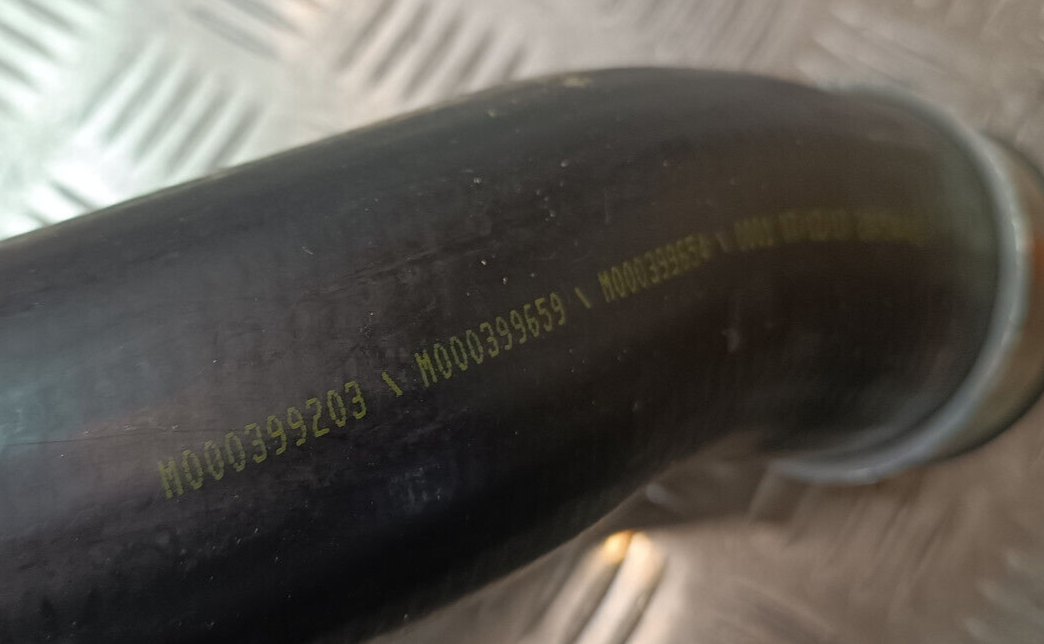 Ladeluftrohr Schlauch Ladeluftkühler Rohr M000399659 ORIGINAL gebraucht - M000399203