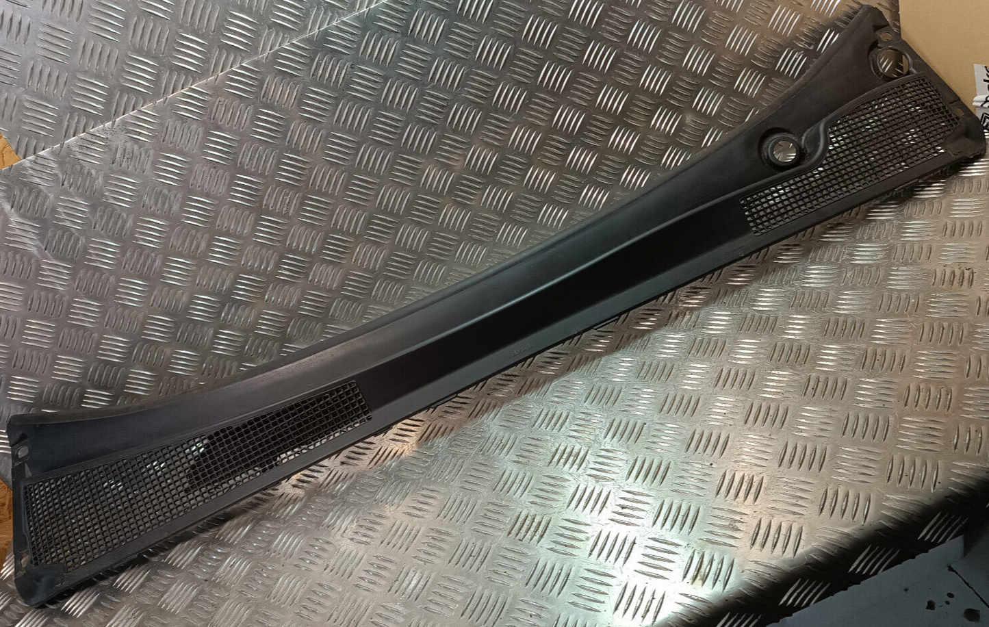 Renault Zoe 2022 Leiste Windschutzscheibenschacht ORIGINAL gebraucht - 668118248R