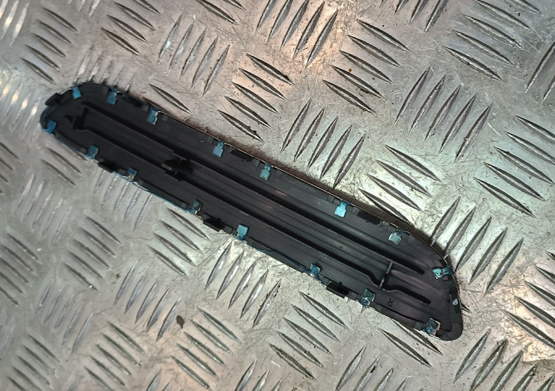 Porsche Cayenne S 92A Hinten Unten Blende Crhom ORIGINAL gebraucht - Einstiegsleiste