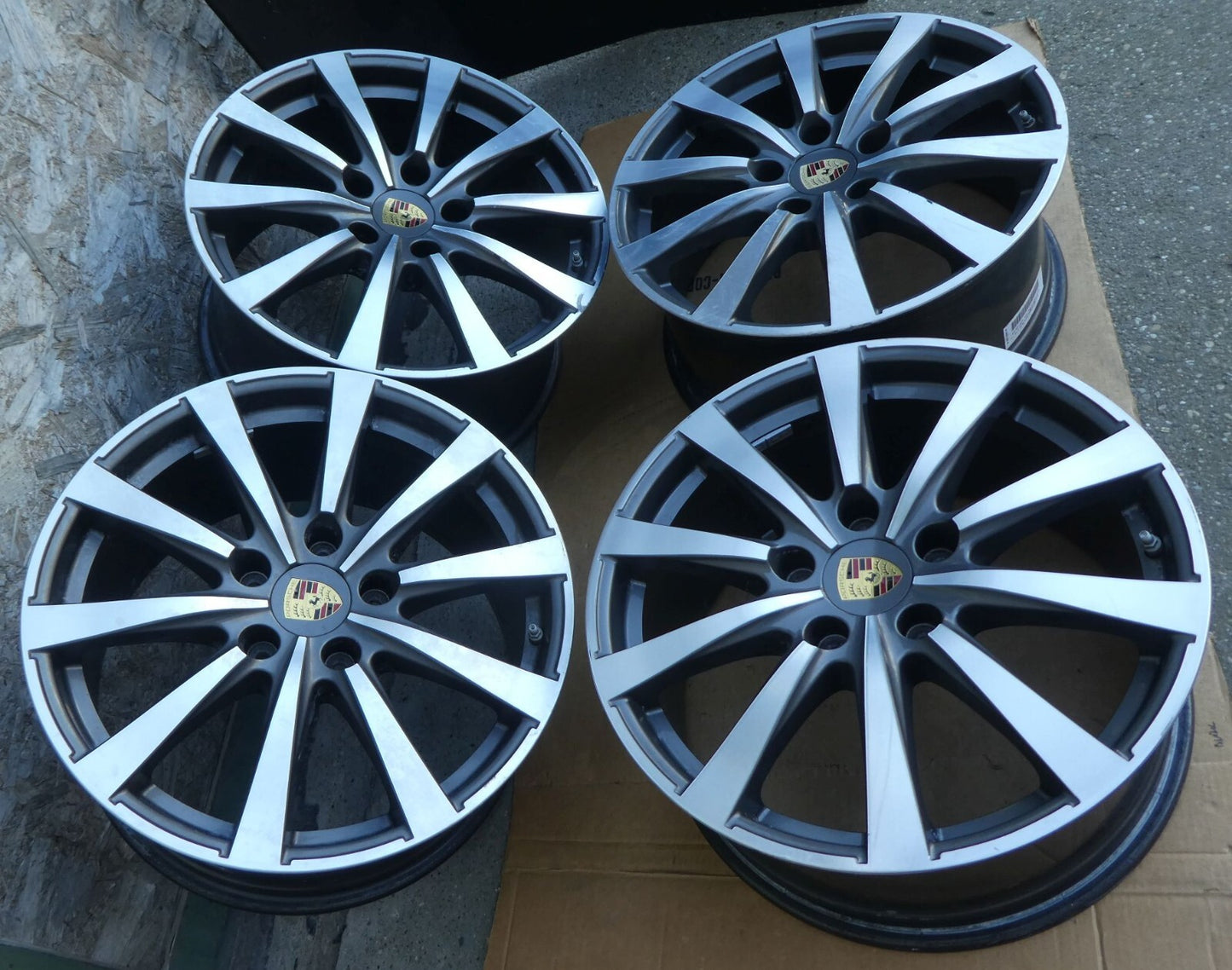 Orig Porsche 970 19 zoll Alufelgen satz SPEEDLINE mit RDK & Nabendeckel ORIGINAL gebraucht - Panamera