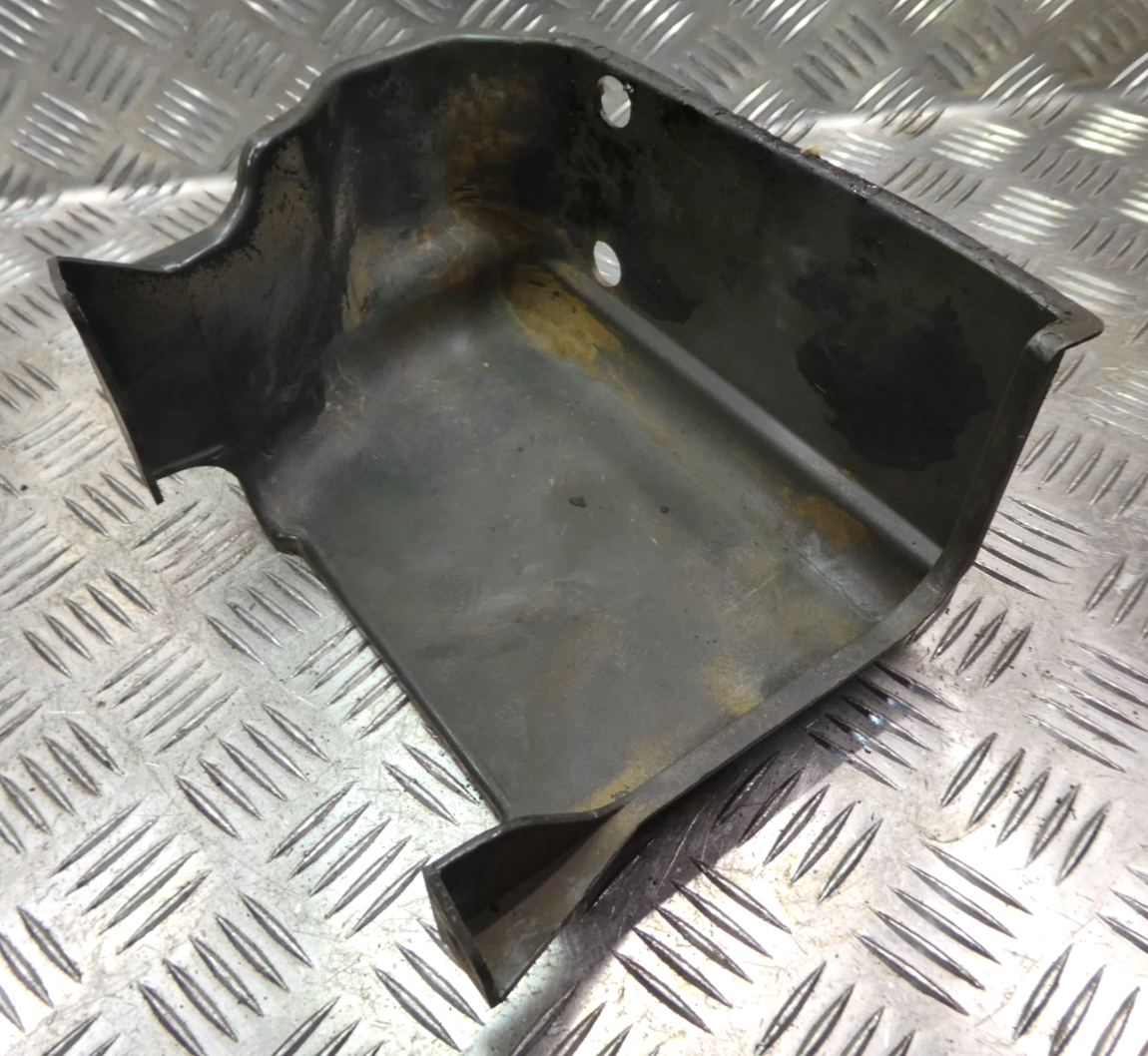 Mercedes-Benz C126 W126 Coupe SEC Abdeckung Kraftstoffpumpe ORIGINAL gebraucht - 1264780137