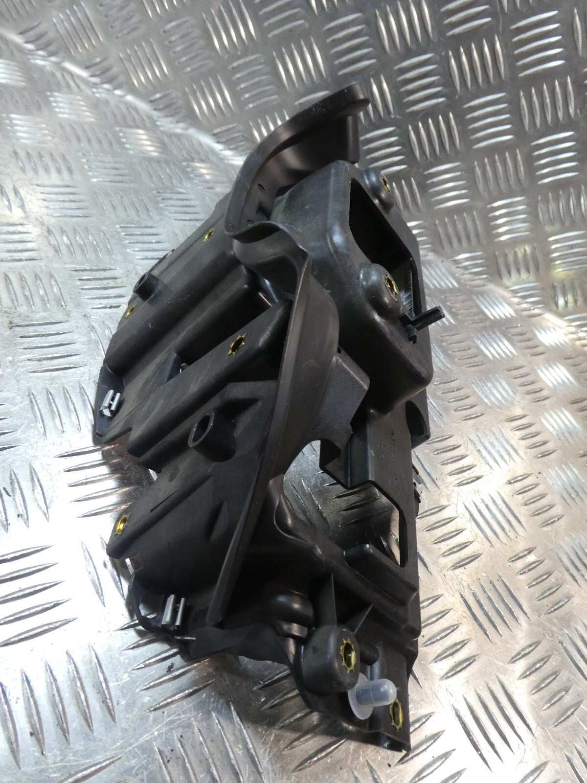 Porsche Cayenne 958 92A Halter für Abdeckung Tacho 7P5857003DL ORIGINAL gebraucht - Verkleidung
