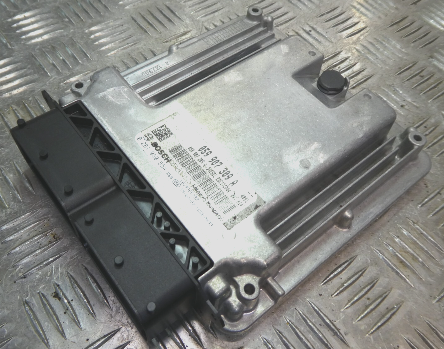 Porsche Macan 95B Motor Steuergerät Motorsteuergerät ECU 0281030554 ORIGINAL gebraucht - 059907309A