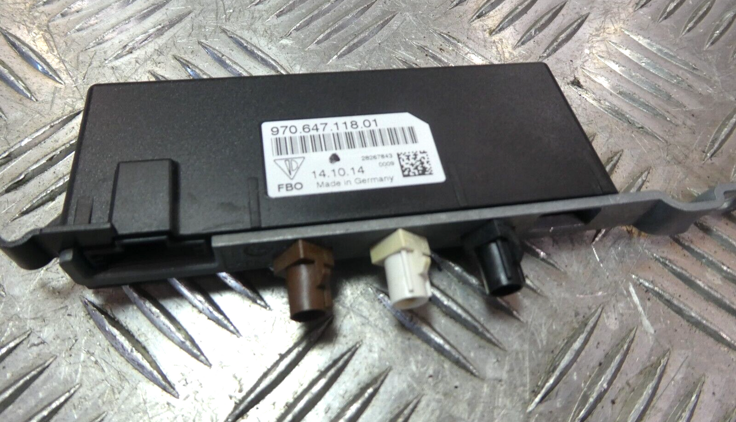 Porsche Panamera 970 2015 Antennenverstärker hinten rechts ORIGINAL gebraucht - 97064711801