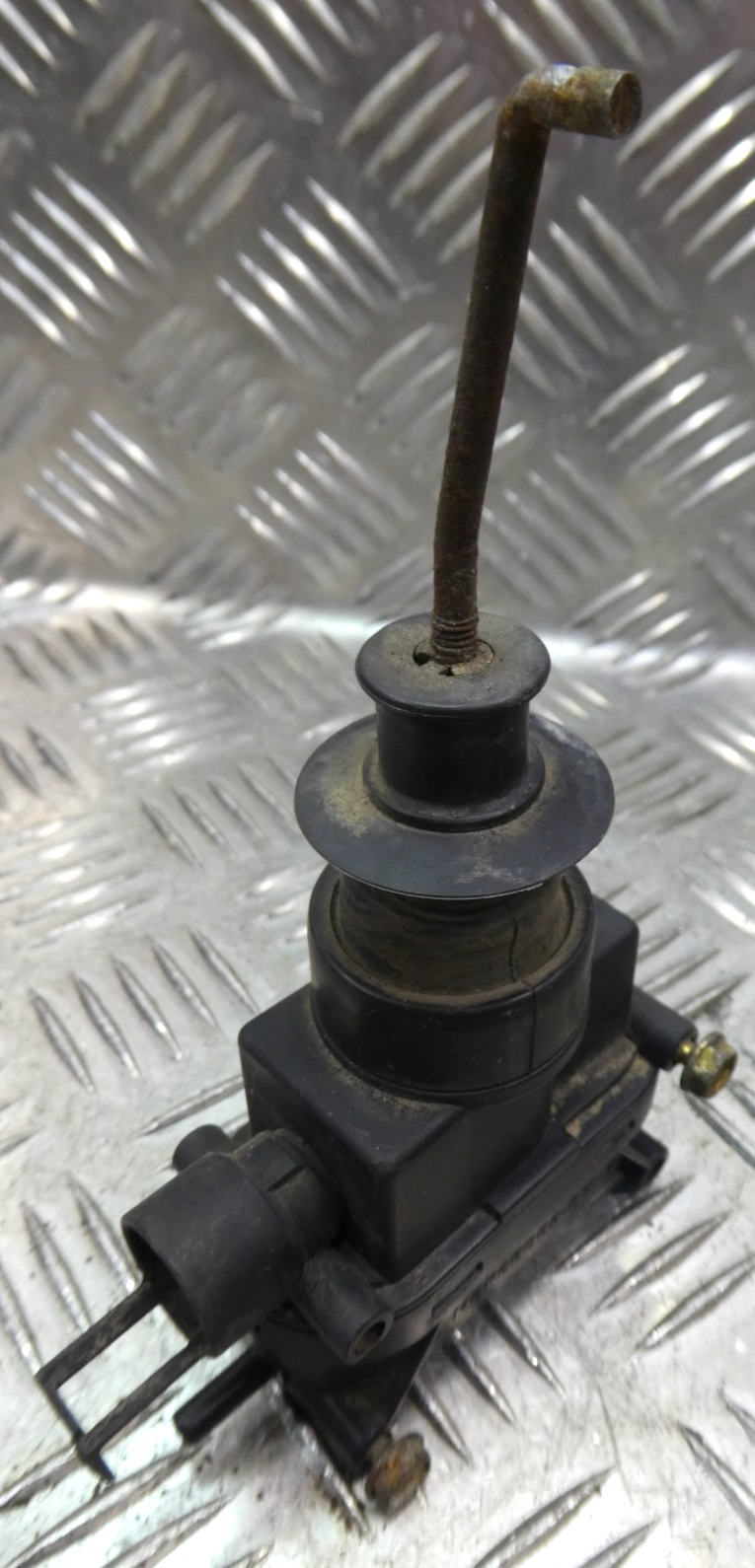 W126 C126 Vakuum Stell Unterdruck Element Zentralverriegelung ZV Tür ORIGINAL gebraucht - - Mercedes