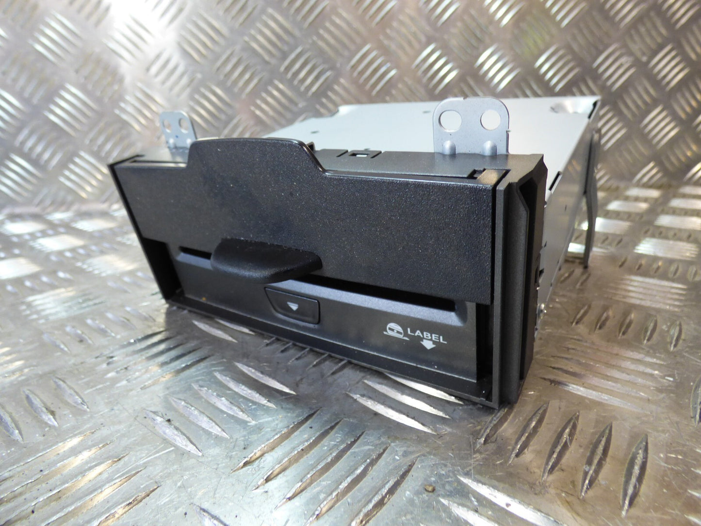 Jeep Cherokee KL 2015 CD-Wechsler CD DVD Player 53342866 ORIGINAL gebraucht - P68225372AB