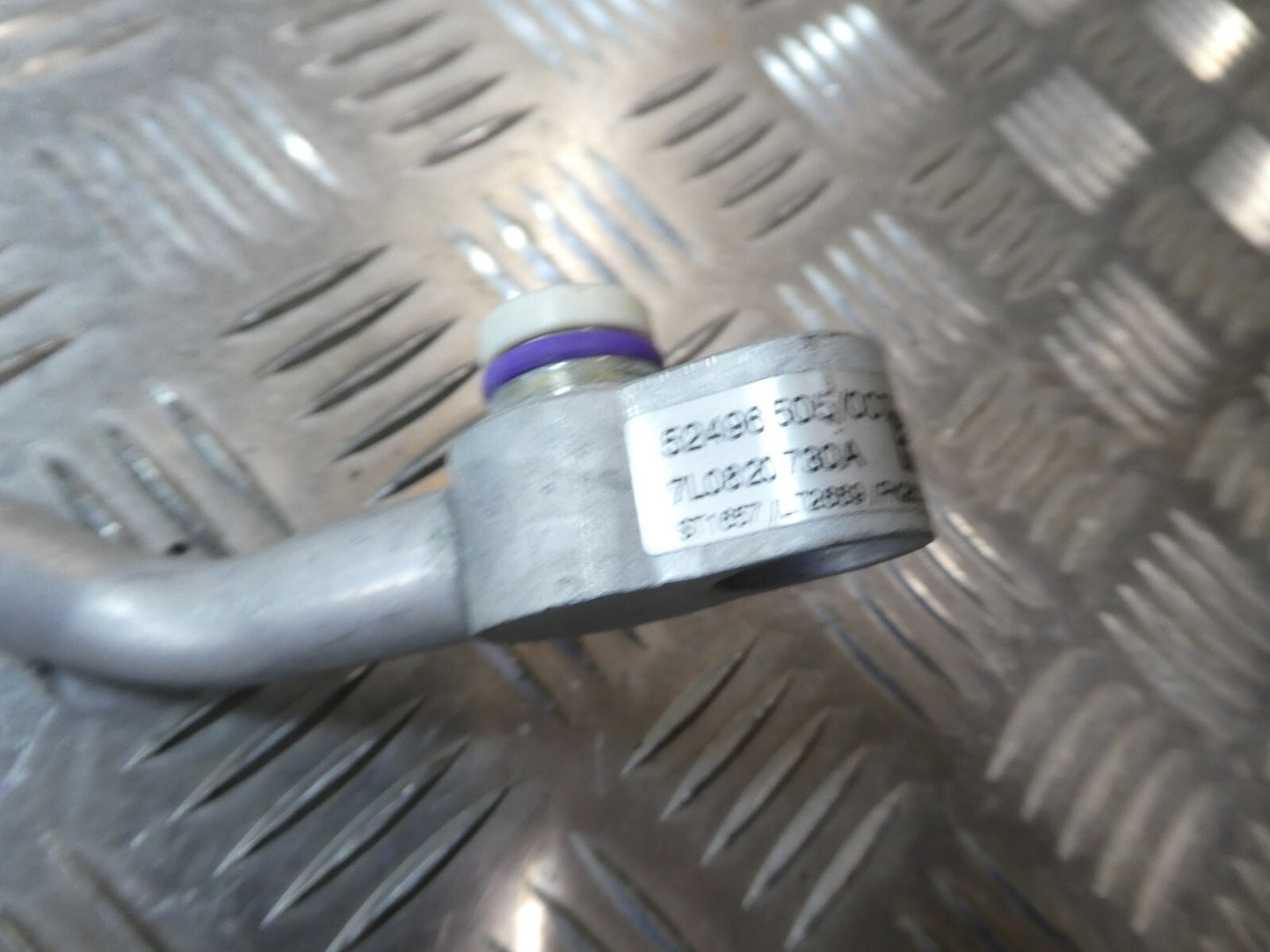 Porsche Cayenne 92A Kältemittelschlauch hinten 7L0820730A ORIGINAL gebraucht - Klimaleitung