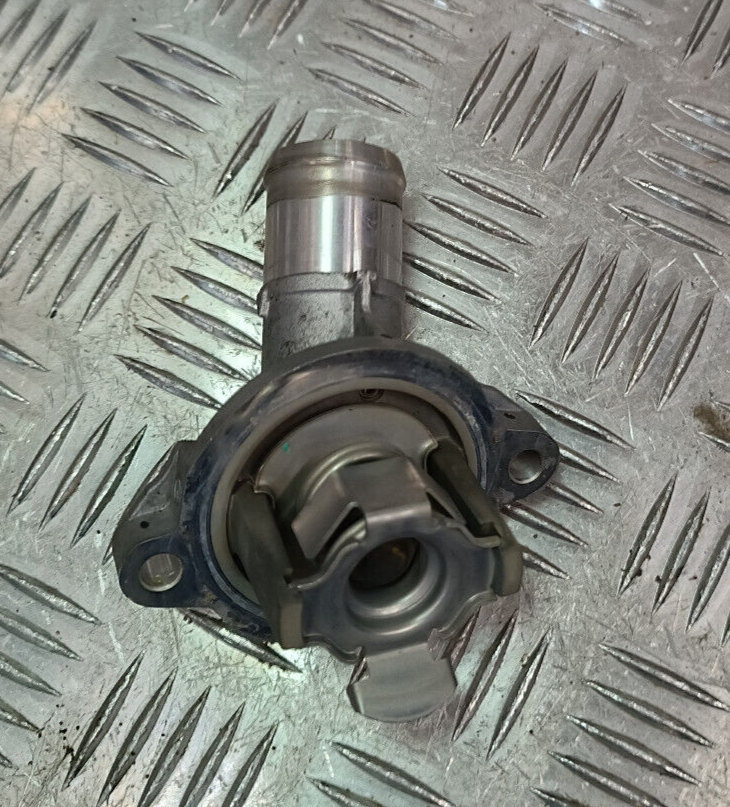 OPEL ASTRA K 1.4 Turbo Original Thermostat gehäuse GM gebraucht - 528074626