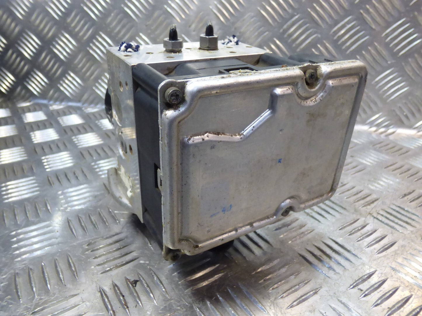 Porsche Cayenne II 92A ABS ESP Pumpe Hydraulikblock 7P0614517K ORIGINAL gebraucht - steuergerat
