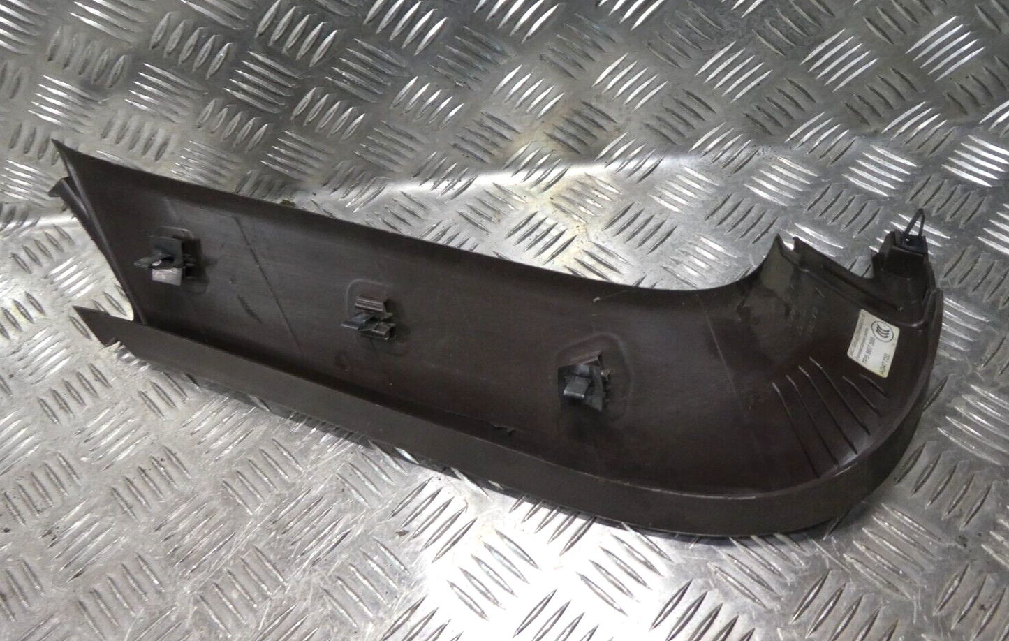 Porsche Cayenne 92A Fensterrahmen rechts 7P5867588 espresso ORIGINAL gebraucht - Heckklappe
