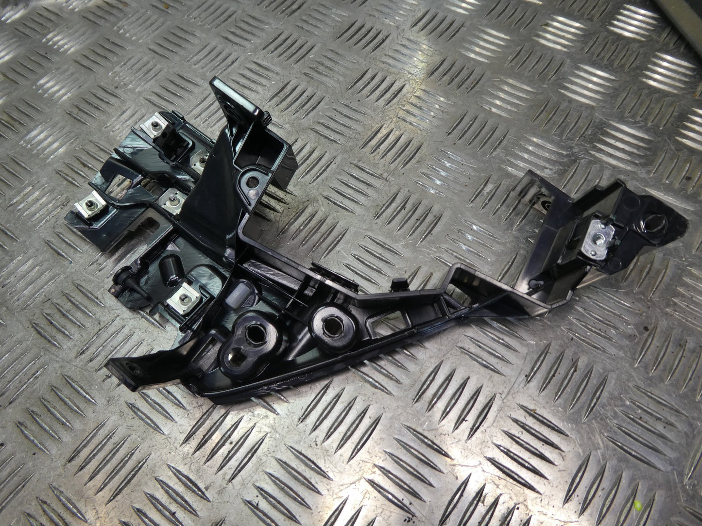 Porsche Panamera 970 Halter Armaturenbrett links ORIGINAL gebraucht - 97055239100