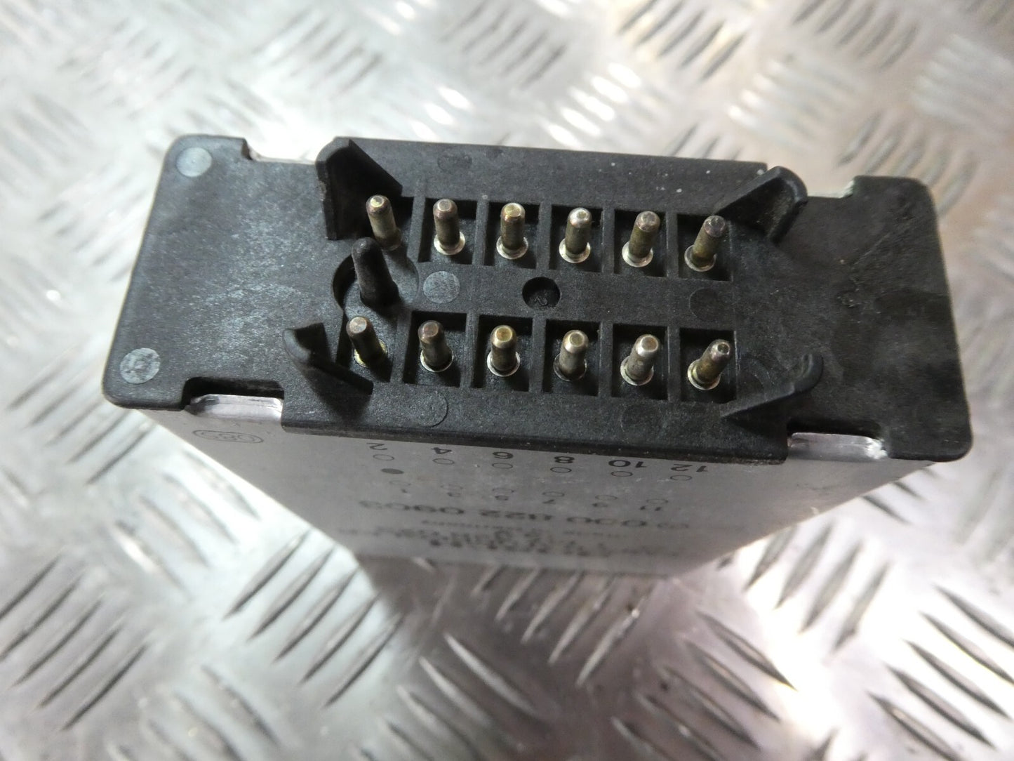 Mercedes-Benz C126 W126 W107 Temperaturregler steuergerät 1147328023 ORIGINAL gebraucht - 0008220903