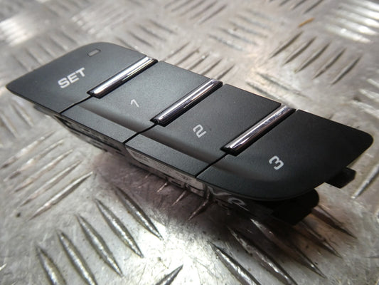 Porsche Macan 95B Steuerung Memory Sitz Vorne Rechts 95B959856 ORIGINAL gebraucht - Schalter
