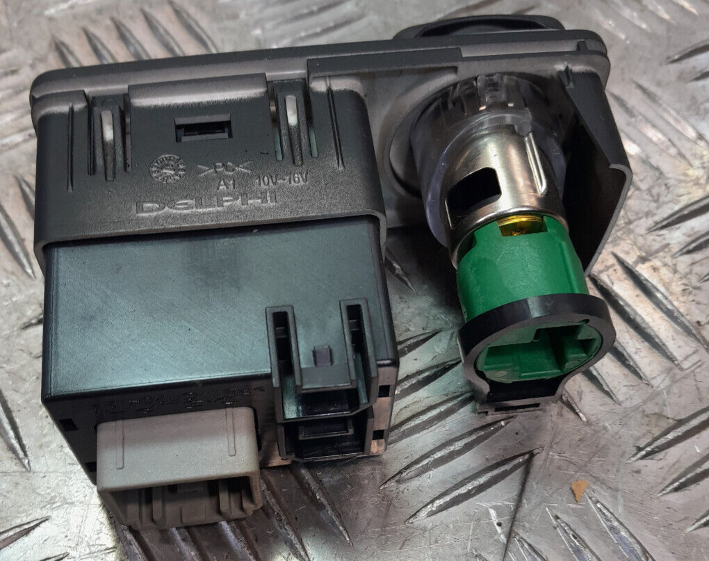 Jeep Renegade 1.6 Mjet Elektronikmodul AUX USB 12v dc Mopar ORIGINAL gebraucht - 735604055