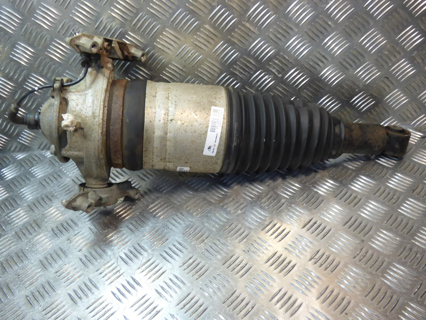 Porsche Cayenne 92A Stoßdämpfer hinten links 7P5616019R 7P5616503A ORIGINAL gebraucht - Luftfahrwerk